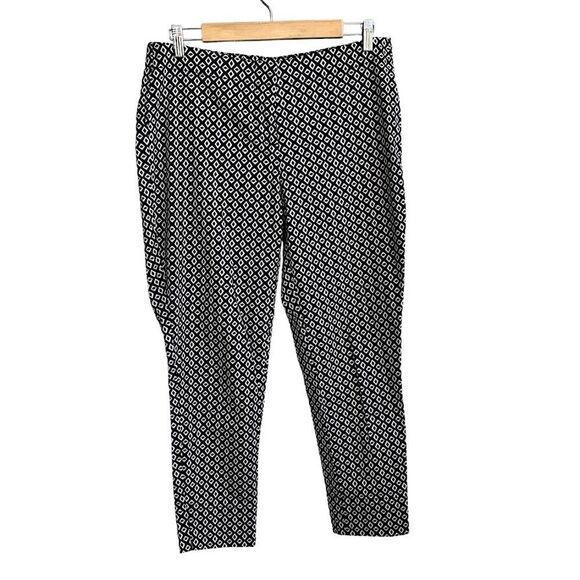 Cabi Black White Geometric Print Ankle Pants Size 8 - Picture 3 of 10